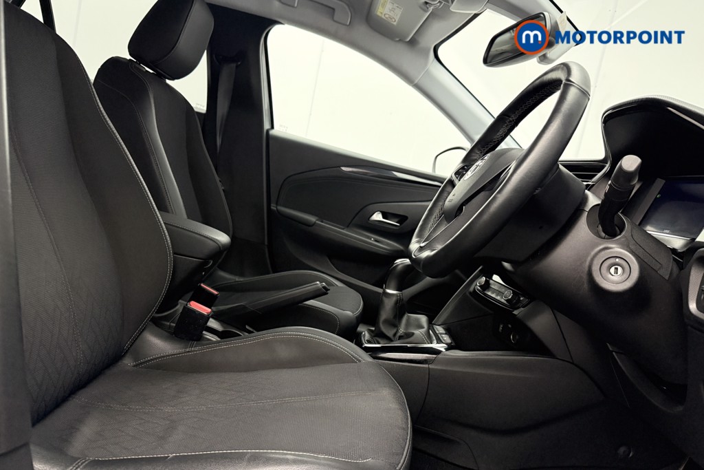 Vauxhall Corsa Elite Manual Petrol Hatchback - Stock Number (1608546) - 7th supplementary image