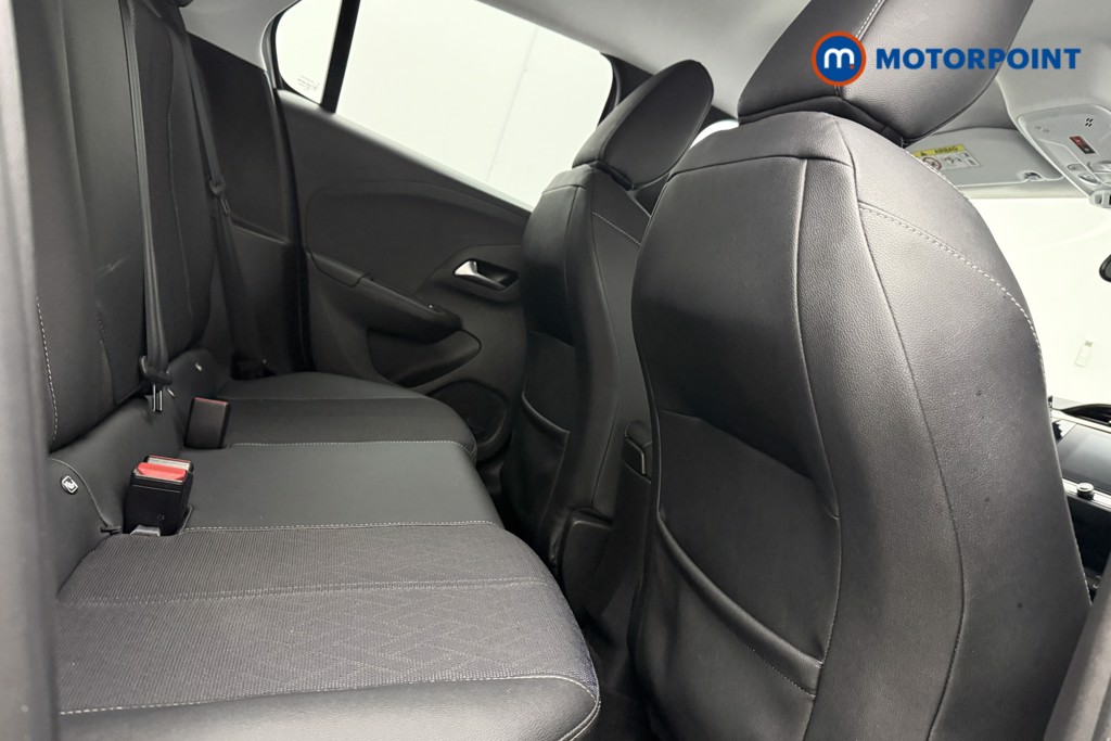 Vauxhall Corsa Elite Manual Petrol Hatchback - Stock Number (1608546) - 8th supplementary image