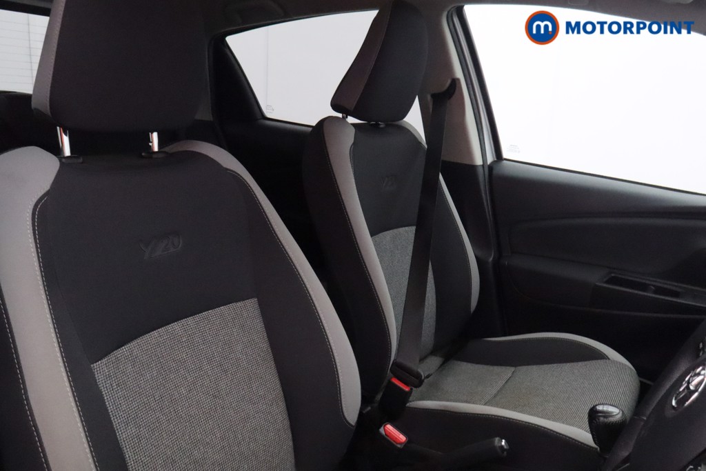 Toyota Yaris Y20 Manual Petrol Hatchback - Stock Number (1608774) - 13th supplementary image