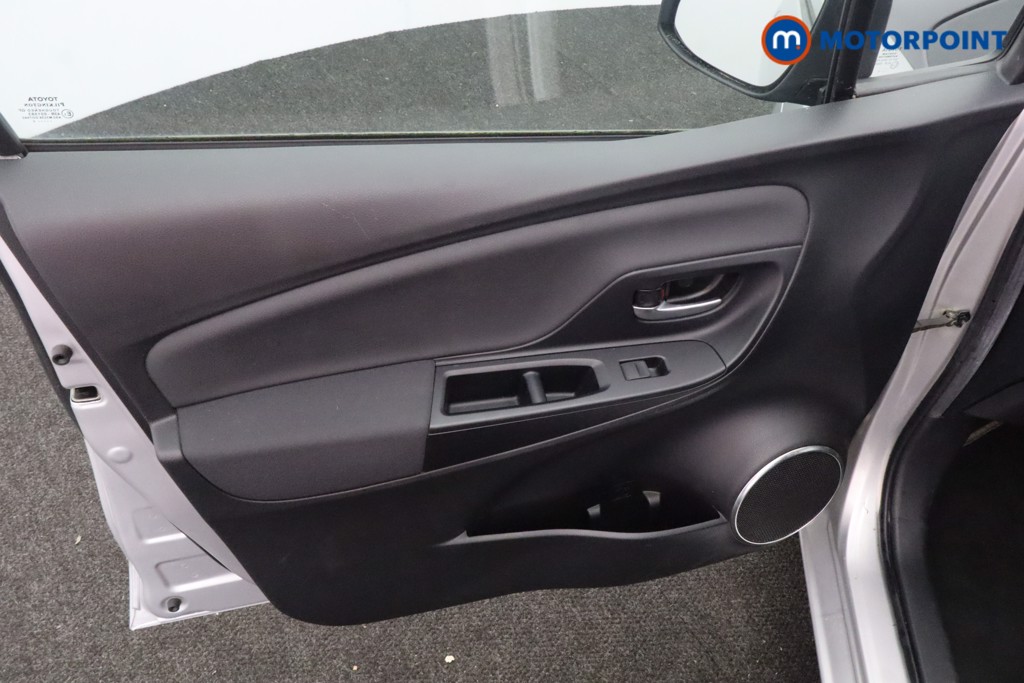 Toyota Yaris Y20 Manual Petrol Hatchback - Stock Number (1608774) - 20th supplementary image