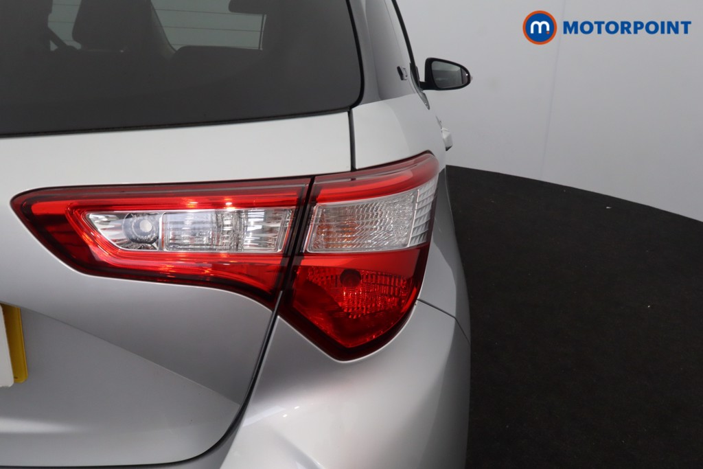 Toyota Yaris Y20 Manual Petrol Hatchback - Stock Number (1608774) - 30th supplementary image