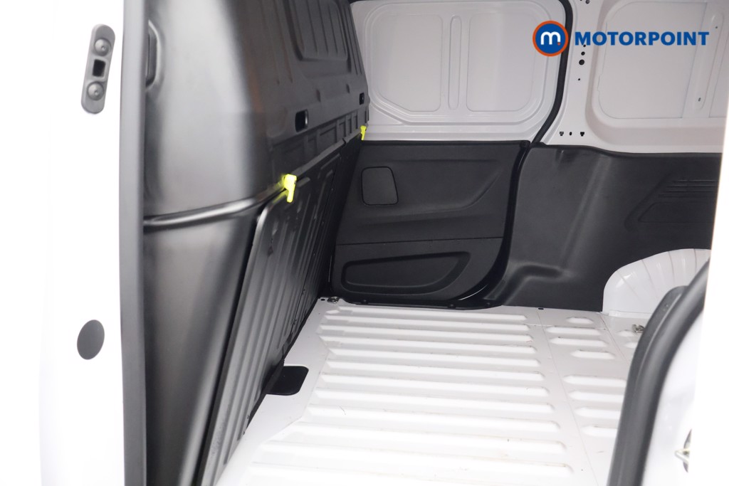 Peugeot Partner Professional Manual Diesel Panel Van - Stock Number (1608881) - 23rd supplementary image