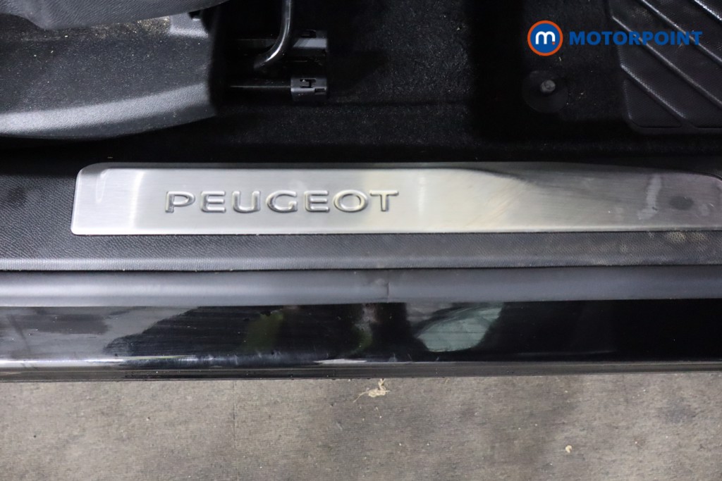 Peugeot 3008 Allure Automatic Petrol SUV - Stock Number (1609495) - 18th supplementary image