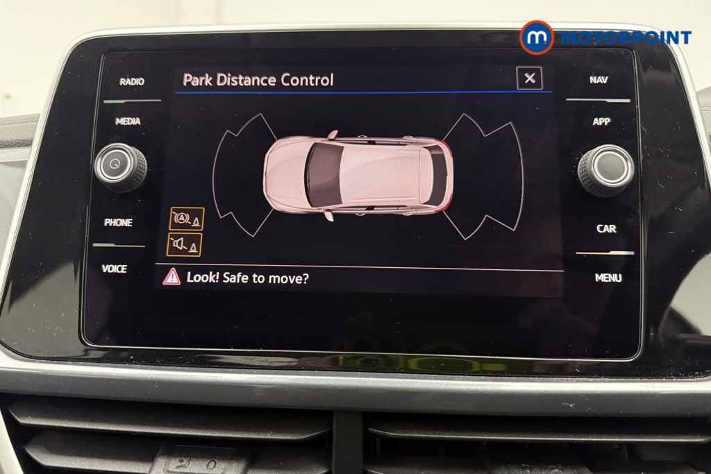 Volkswagen T-Roc Style Manual Petrol SUV - Stock Number (1609530) - 3rd supplementary image