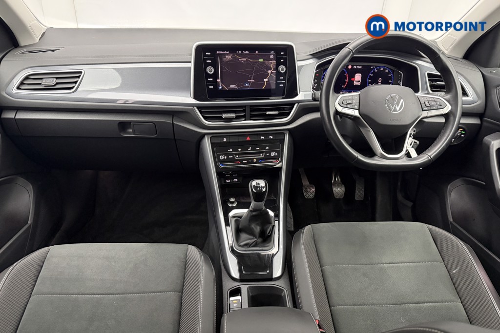 Volkswagen T-Roc Style Manual Petrol SUV - Stock Number (1609530) - 1st supplementary image