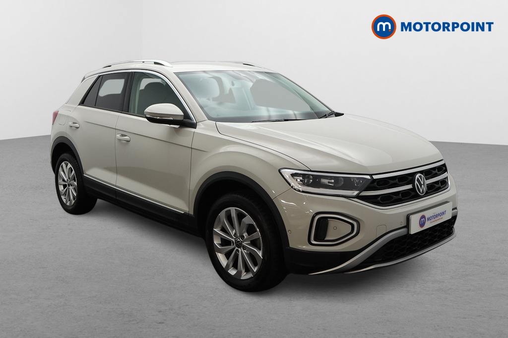 Volkswagen T-Roc Style Manual Petrol SUV - Stock Number (1609530) - Drivers side front corner