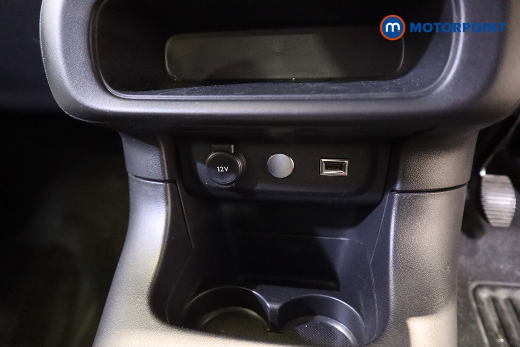 Citroen C3 Flair Plus Manual Petrol Hatchback - Stock Number (1609637) - 6th supplementary image