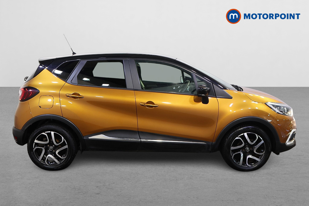 Renault Captur Iconic Manual Petrol SUV - Stock Number (1609728) - Drivers side