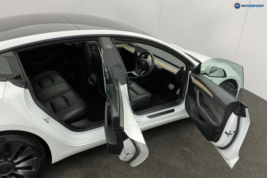 Tesla Model 3 Performance Automatic Electric Saloon - Stock Number (1609796) - 5th supplementary image