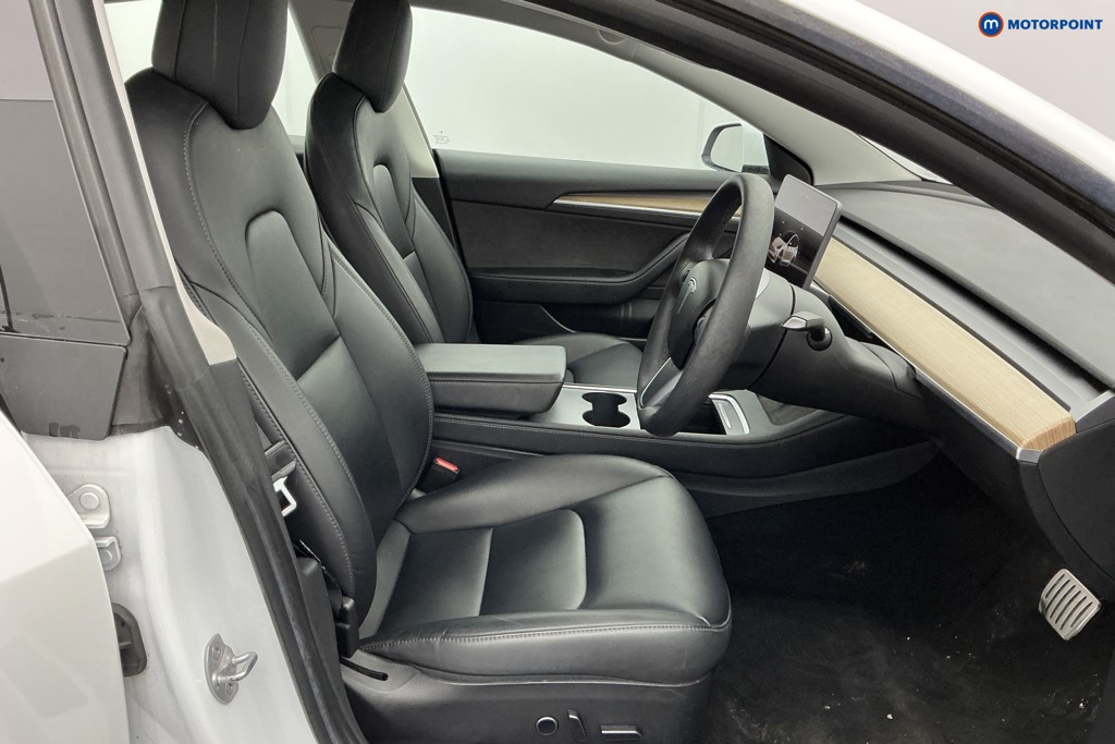 Tesla Model 3 Performance Automatic Electric Saloon - Stock Number (1609796) - 7th supplementary image