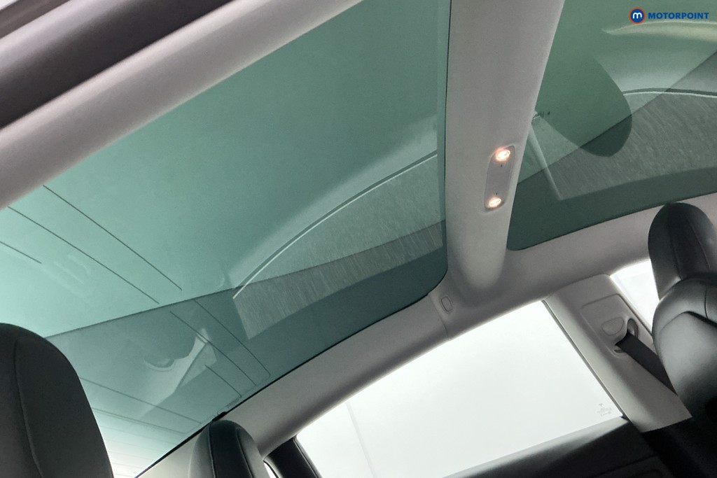 Tesla Model 3 Performance Automatic Electric Saloon - Stock Number (1609796) - 13th supplementary image