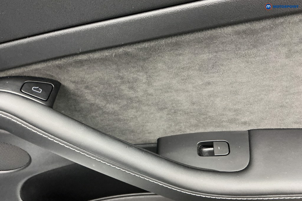 Tesla Model 3 Performance Automatic Electric Saloon - Stock Number (1609796) - 25th supplementary image