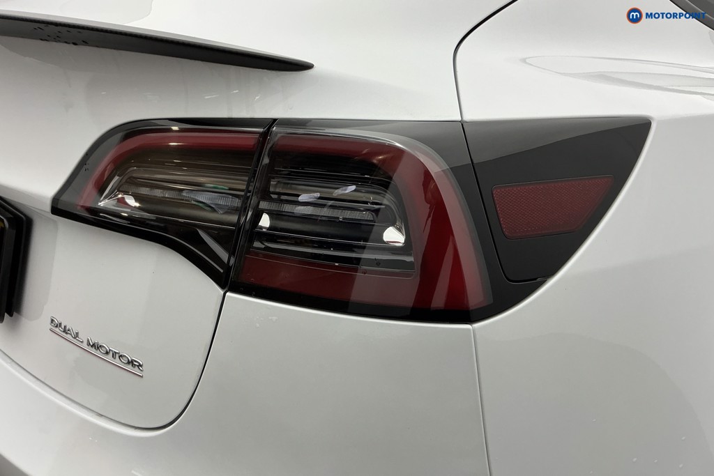 Tesla Model 3 Performance Automatic Electric Saloon - Stock Number (1609796) - 28th supplementary image