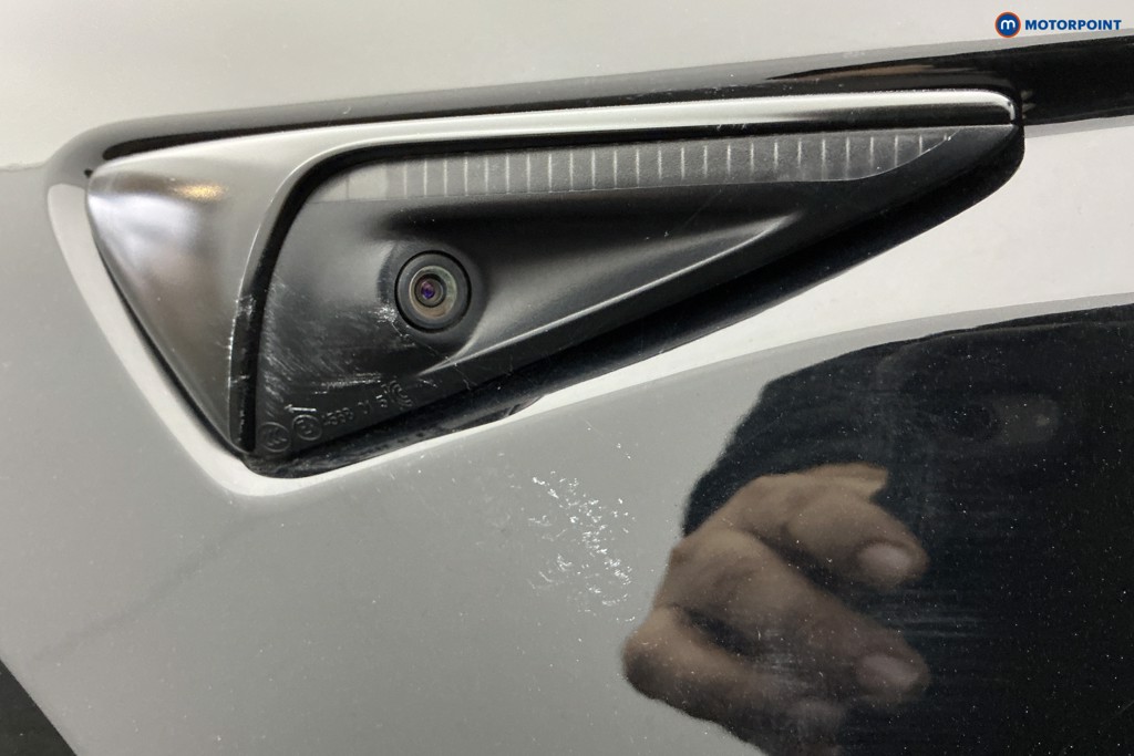 Tesla Model Y Long Range Automatic Electric SUV - Stock Number (1609799) - 33rd supplementary image