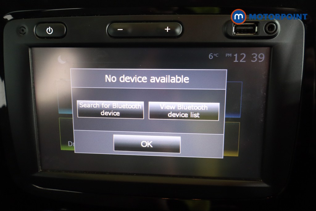 Renault Captur Iconic Manual Petrol SUV - Stock Number (1609883) - 7th supplementary image