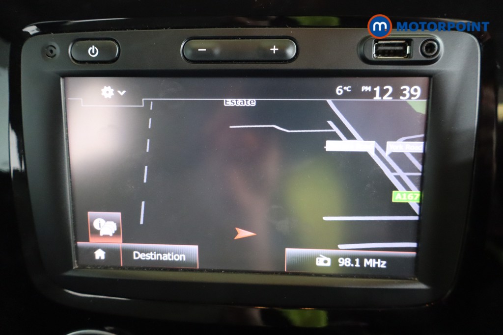 Renault Captur Iconic Manual Petrol SUV - Stock Number (1609883) - 9th supplementary image