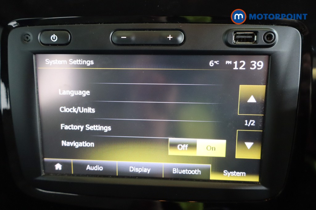 Renault Captur Iconic Manual Petrol SUV - Stock Number (1609883) - 10th supplementary image