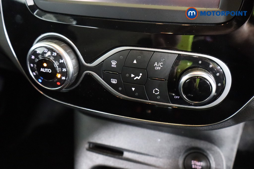 Renault Captur Iconic Manual Petrol SUV - Stock Number (1609883) - 11th supplementary image