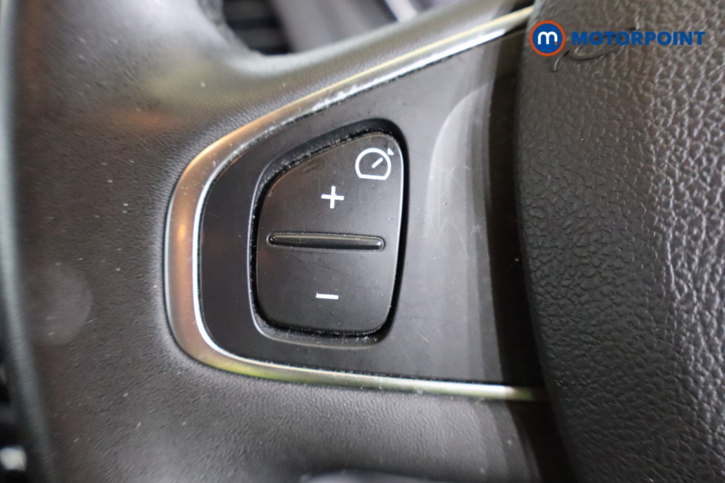 Renault Captur Iconic Manual Petrol SUV - Stock Number (1609883) - 13th supplementary image