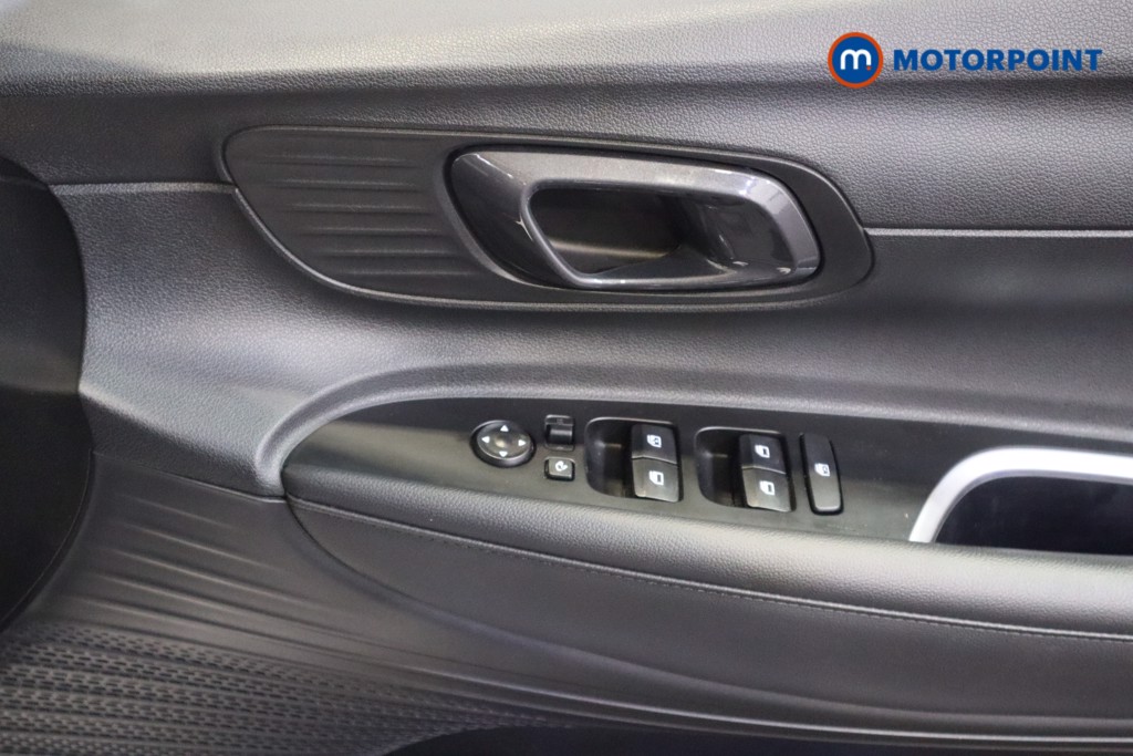 Hyundai I20 Premium Manual Petrol Hatchback - Stock Number (1610714) - 11th supplementary image