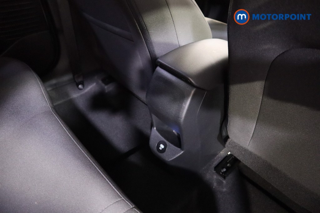 Hyundai I20 Premium Manual Petrol Hatchback - Stock Number (1610714) - 20th supplementary image