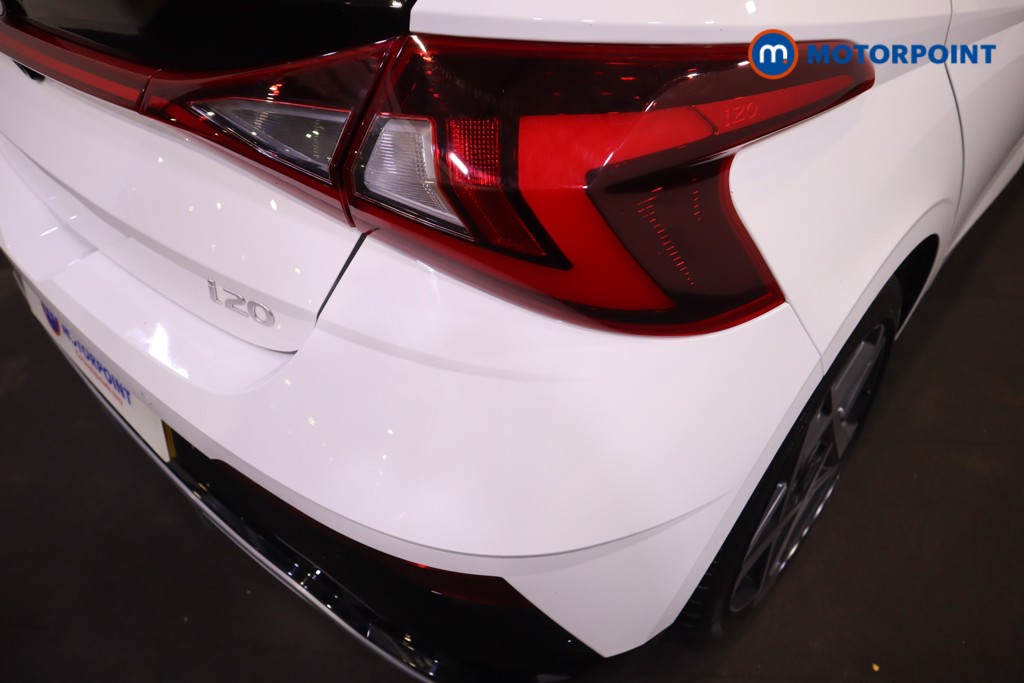 Hyundai I20 Premium Manual Petrol Hatchback - Stock Number (1610714) - 27th supplementary image