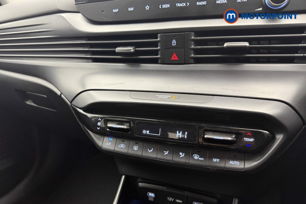 Hyundai I20 Premium Automatic Petrol Hatchback - Stock Number (1610745) - 11th supplementary image