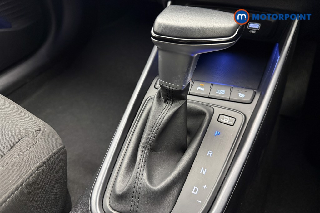 Hyundai I20 Premium Automatic Petrol Hatchback - Stock Number (1610745) - 13th supplementary image