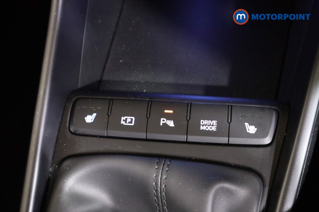 Hyundai I20 Premium Manual Petrol Hatchback - Stock Number (1610830) - 9th supplementary image