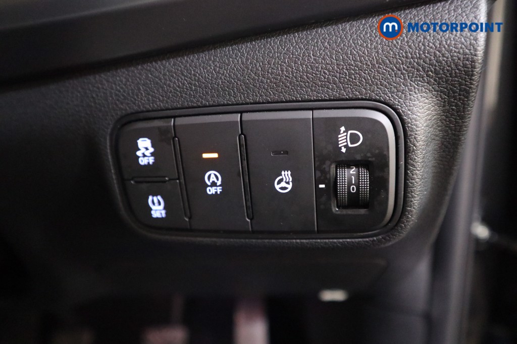 Hyundai I20 Premium Manual Petrol Hatchback - Stock Number (1610830) - 11th supplementary image