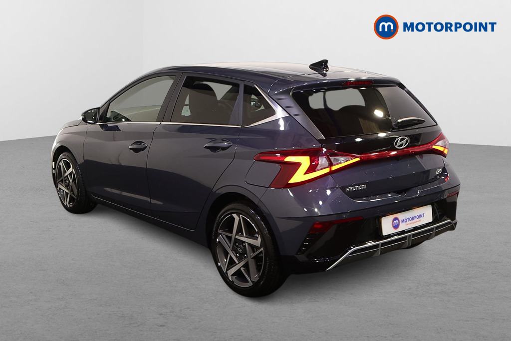 Hyundai I20 Premium Manual Petrol Hatchback - Stock Number (1610830) - Passenger side rear corner