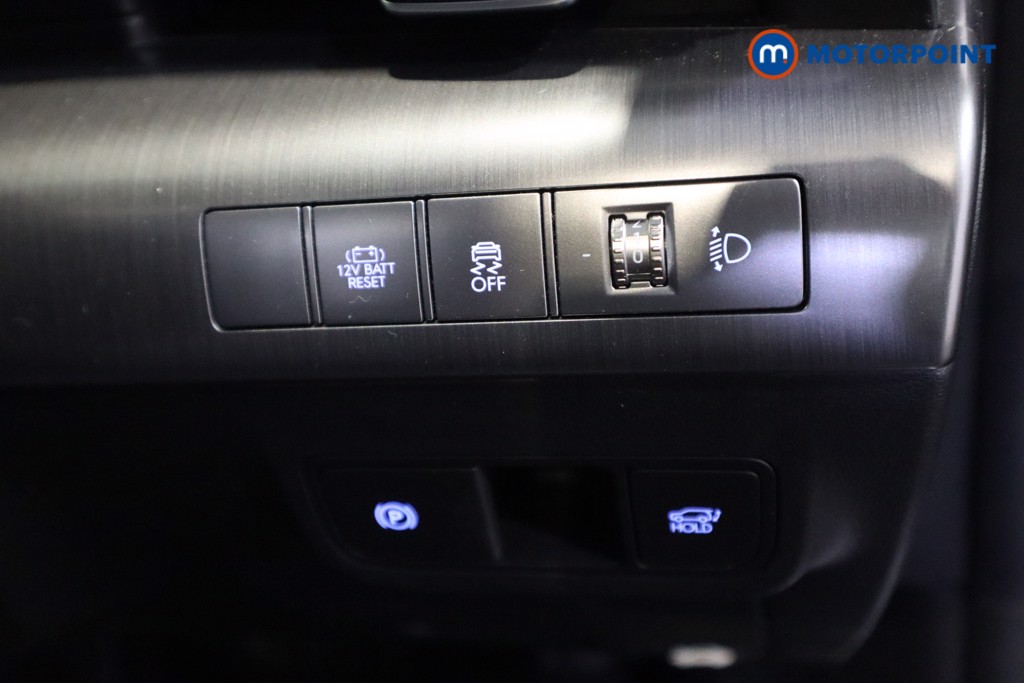Hyundai Kona Ultimate Automatic Petrol-Electric Hybrid SUV - Stock Number (1610894) - 12th supplementary image