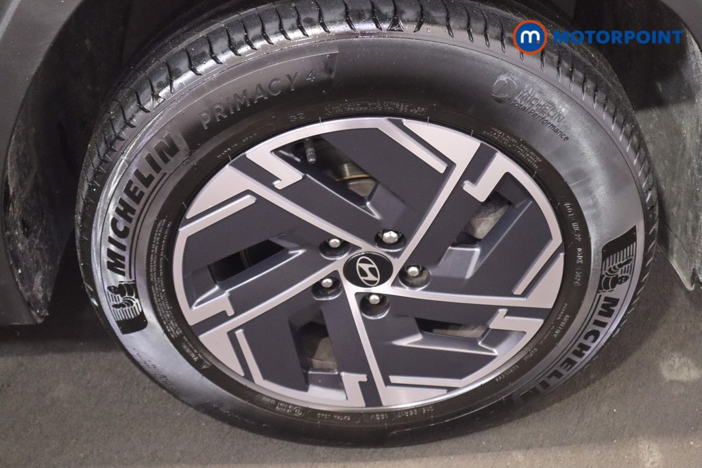 Hyundai Tucson Advance Manual Petrol SUV - Stock Number (1610904) - 24th supplementary image