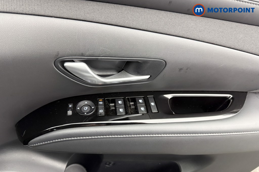 Hyundai Tucson Premium Automatic Petrol Plug-In Hybrid SUV - Stock Number (1610942) - 17th supplementary image