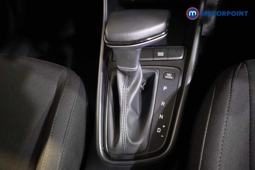 Hyundai I20 Advance Automatic Petrol Hatchback - Stock Number (1610962) - 10th supplementary image