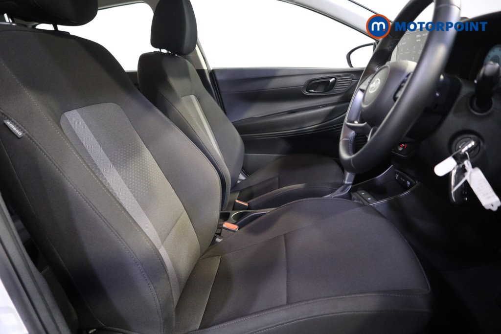 Hyundai I20 Advance Automatic Petrol Hatchback - Stock Number (1610962) - 14th supplementary image