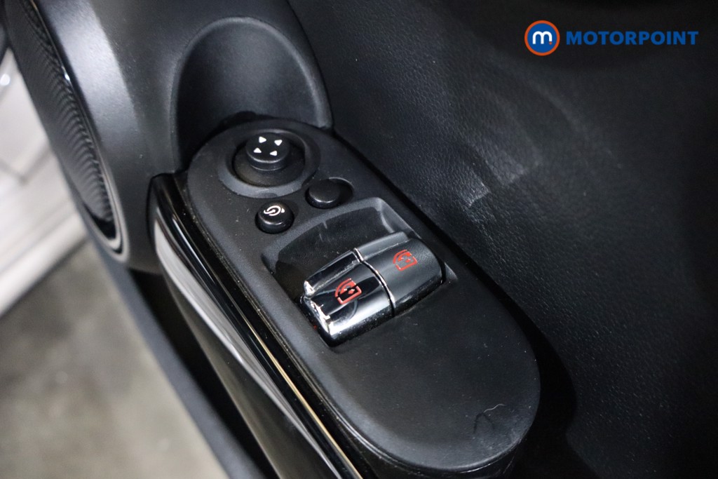 Mini Hatchback Cooper Sport Automatic Petrol Hatchback - Stock Number (1611135) - 18th supplementary image