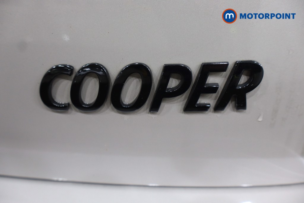 Mini Hatchback Cooper Sport Automatic Petrol Hatchback - Stock Number (1611135) - 30th supplementary image