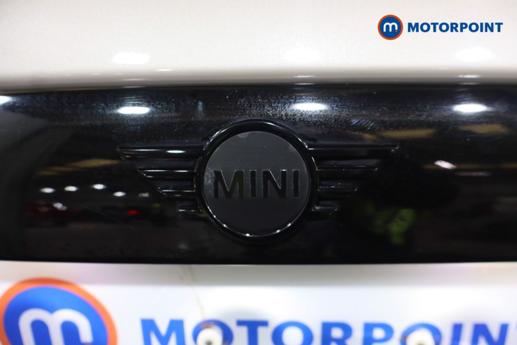 Mini Hatchback Cooper Sport Automatic Petrol Hatchback - Stock Number (1611135) - 31st supplementary image