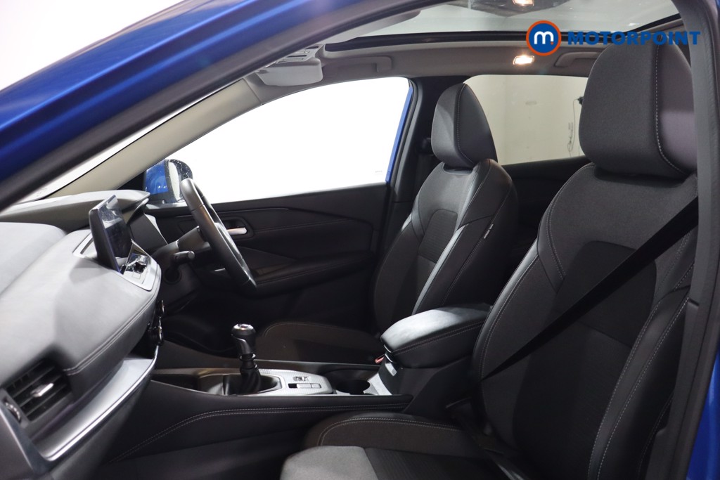 Nissan Qashqai N-Connecta Manual Petrol SUV - Stock Number (1611243) - 18th supplementary image