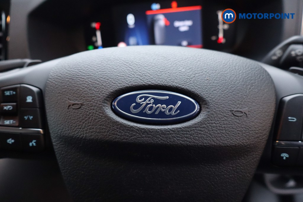 Ford Transit Limited Automatic Diesel Medium Roof Van - Stock Number (1611451) - 12th supplementary image