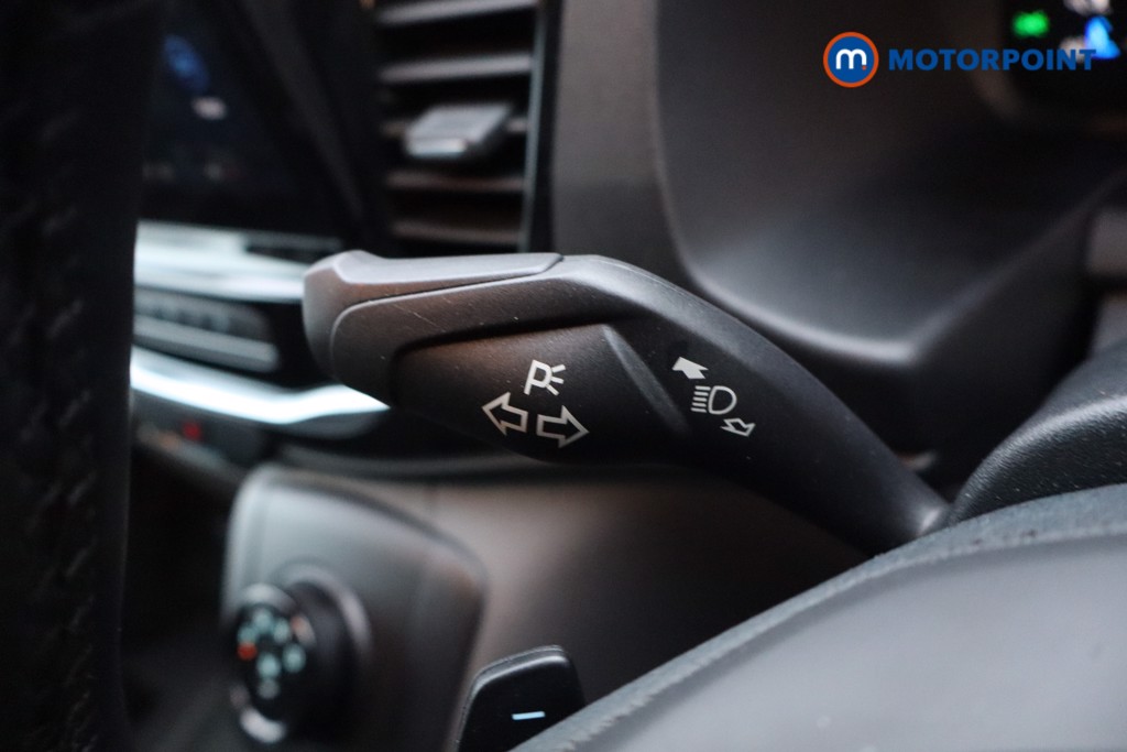 Ford Transit Limited Automatic Diesel Medium Roof Van - Stock Number (1611451) - 14th supplementary image