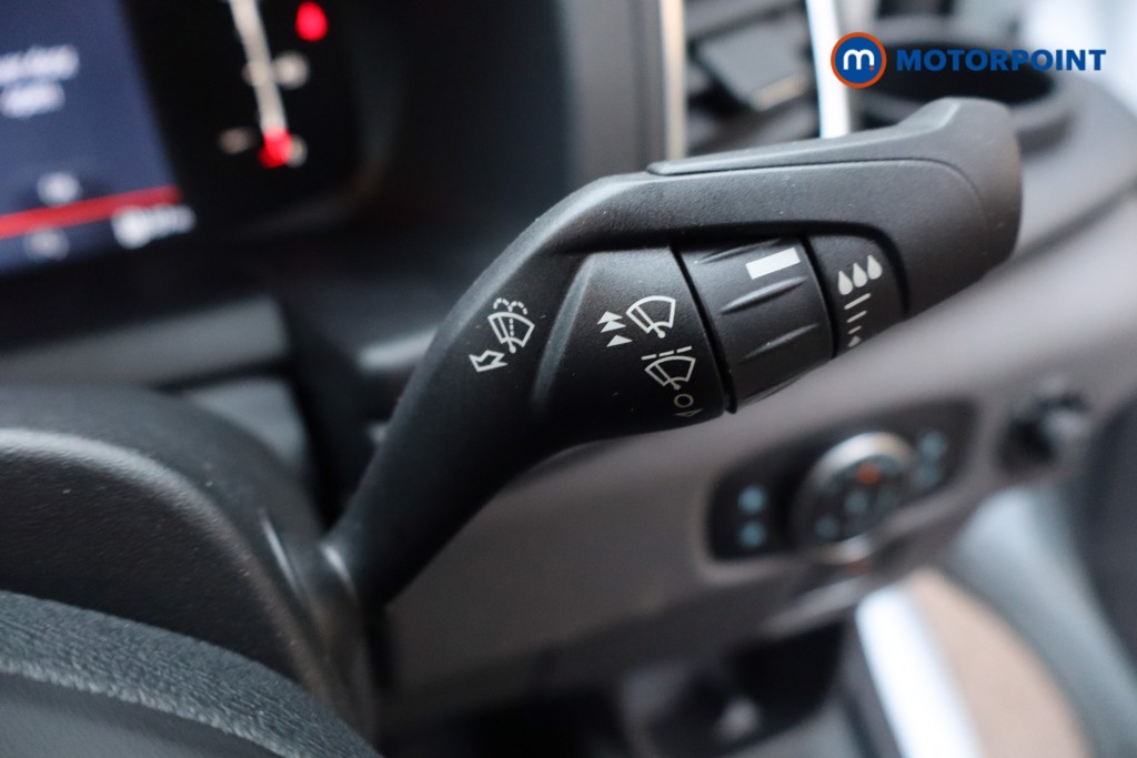 Ford Transit Limited Automatic Diesel Medium Roof Van - Stock Number (1611451) - 15th supplementary image