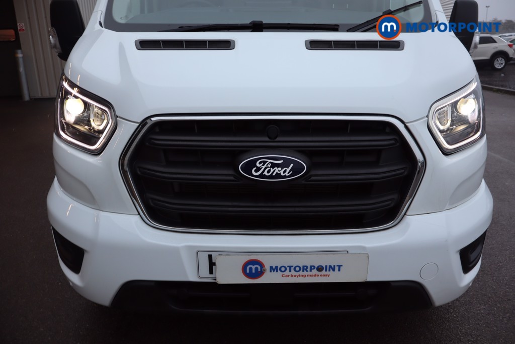 Ford Transit Limited Automatic Diesel Medium Roof Van - Stock Number (1611451) - 27th supplementary image