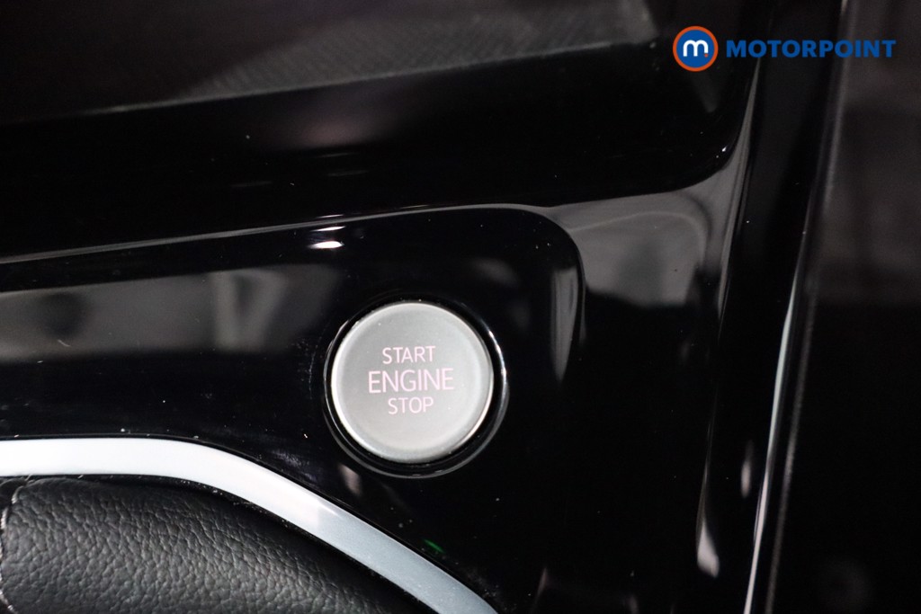 Volkswagen Golf R-Line Manual Petrol Hatchback - Stock Number (1611533) - 20th supplementary image