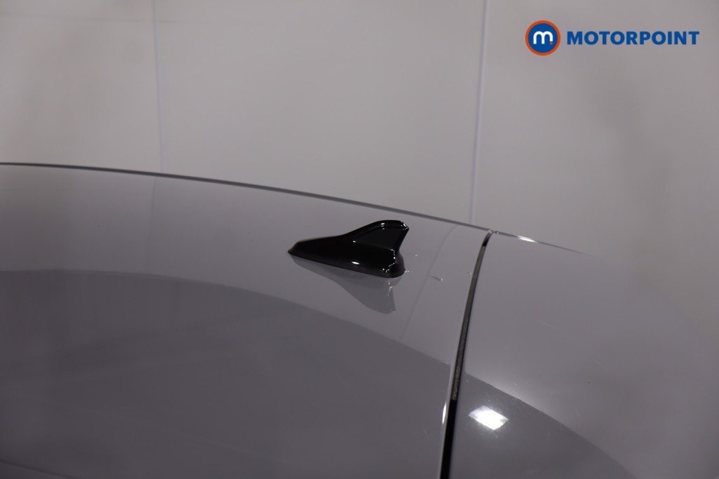 Volkswagen Golf R-Line Manual Petrol Hatchback - Stock Number (1611533) - 34th supplementary image