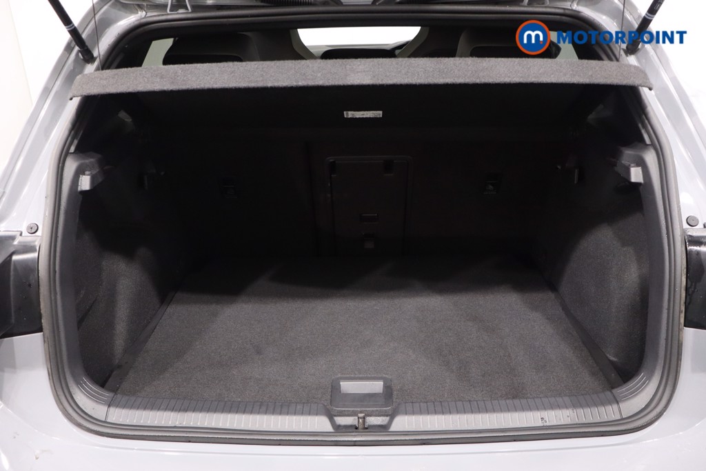 Volkswagen Golf R-Line Manual Petrol Hatchback - Stock Number (1611533) - 40th supplementary image