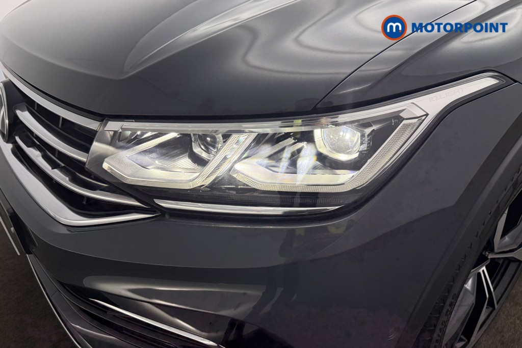 Volkswagen Tiguan R-Line Automatic Petrol SUV - Stock Number (1611555) - 26th supplementary image