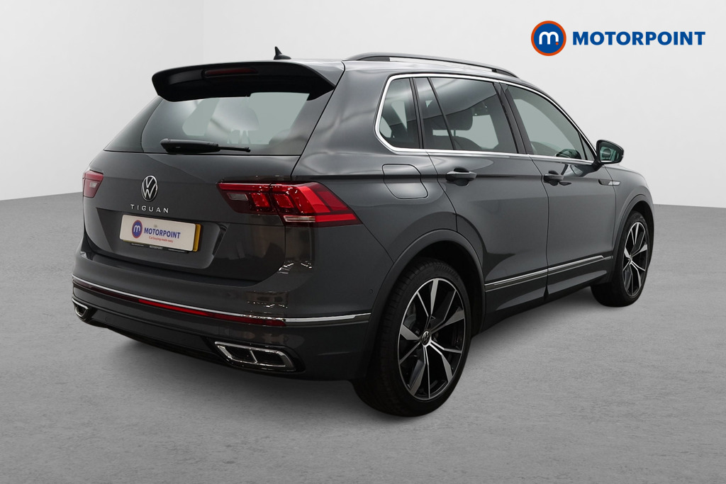 Volkswagen Tiguan R-Line Automatic Petrol SUV - Stock Number (1611555) - Drivers side rear corner
