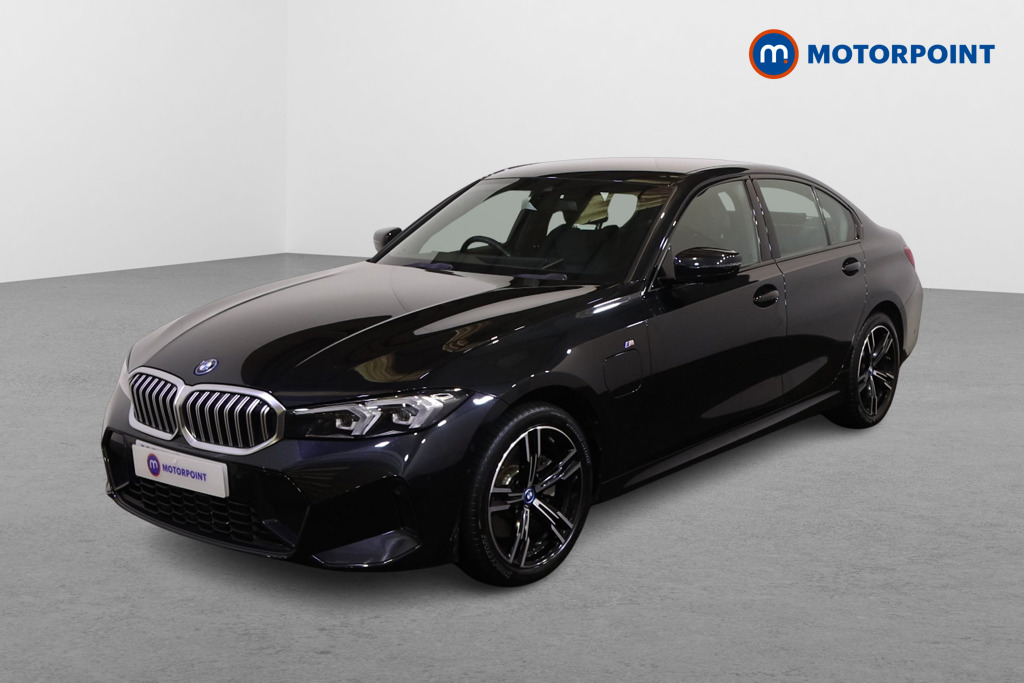 BMW 3 Series M Sport Automatic Petrol Plug-In Hybrid Saloon - Stock Number (1611588) - Passenger side front corner
